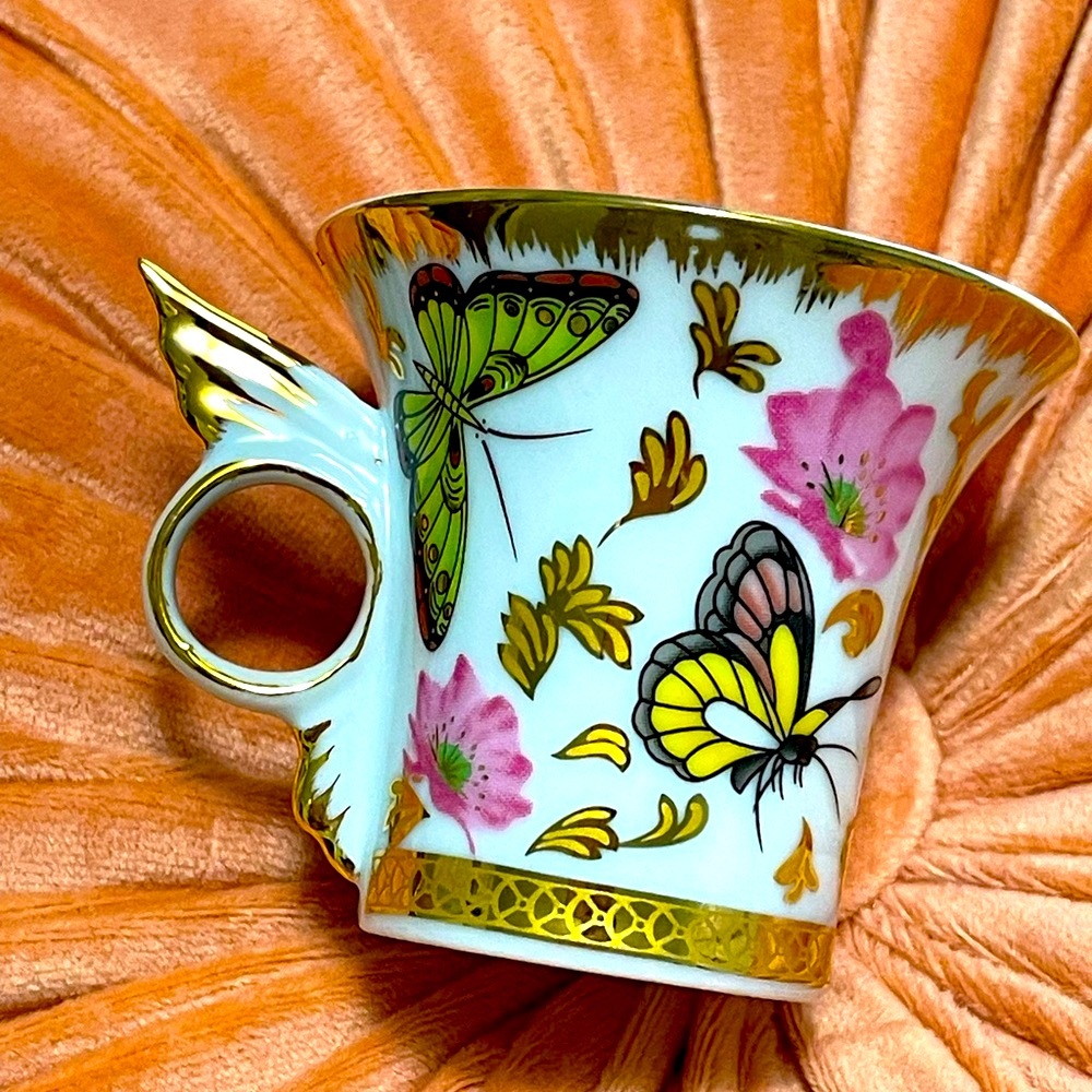 Tea Cup and Saucer 🦋 - Picture 6 of 13